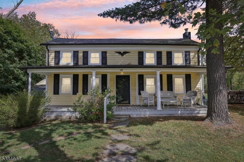 198 Libertyville Rd - Photo 1