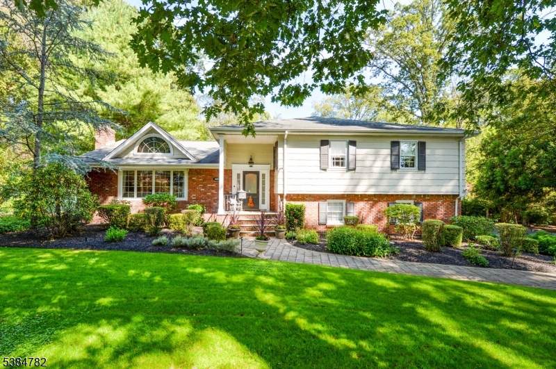 529 Covington - Photo 1