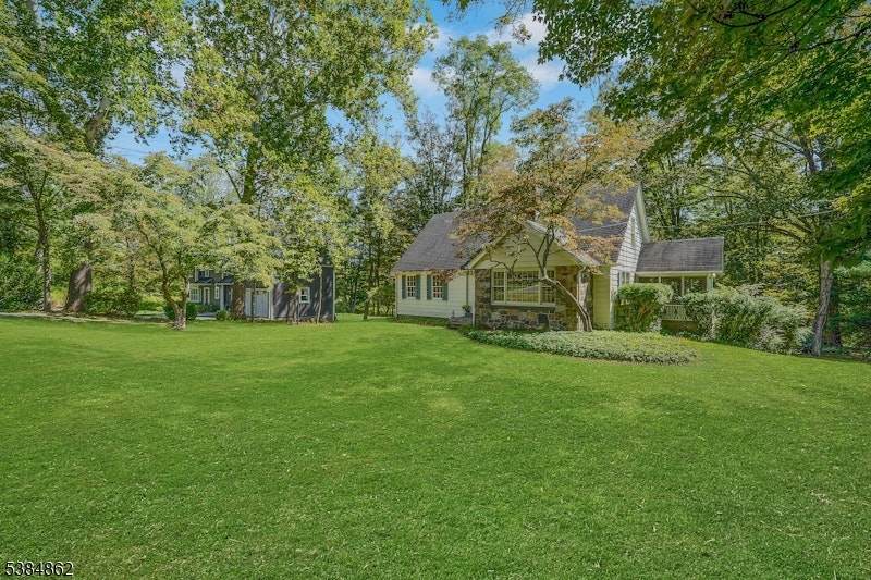 17 E Main St - Photo 1