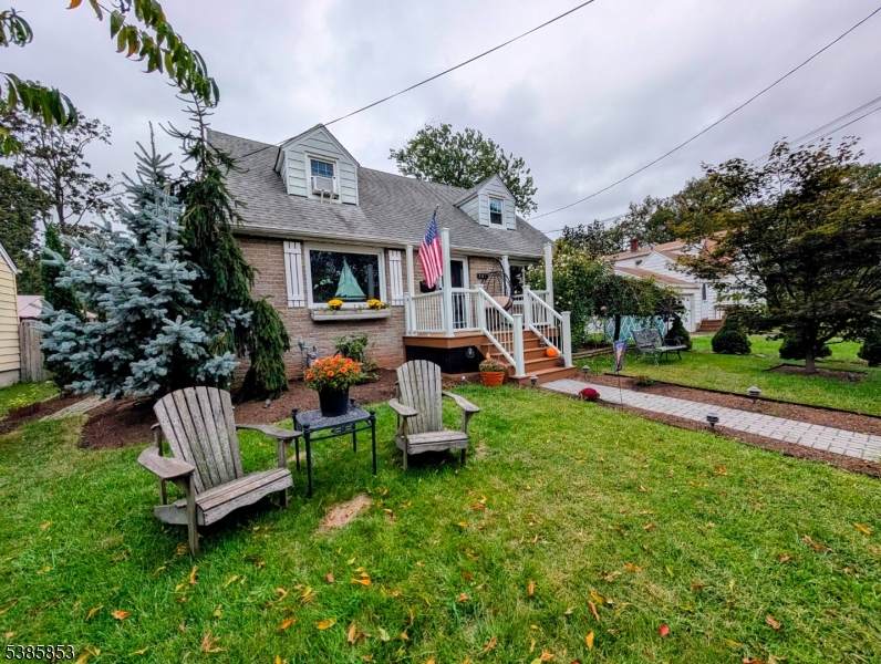 182 W Lake Ave - Photo 1