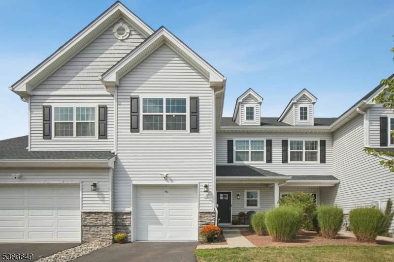 15 Pansy Ct - Photo 1