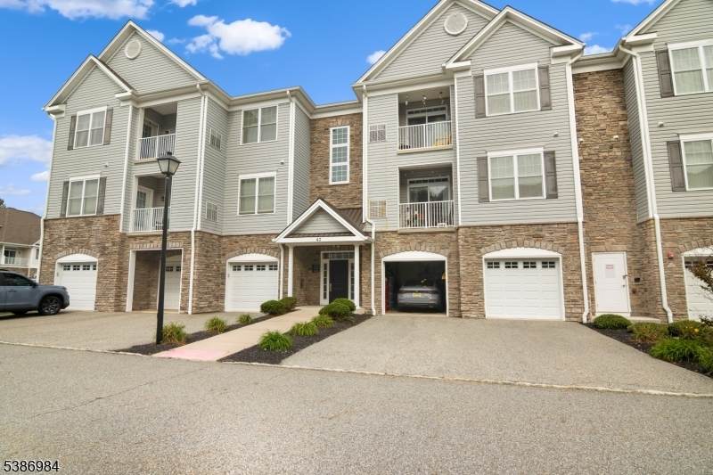 43 Elston Ct - Photo 1