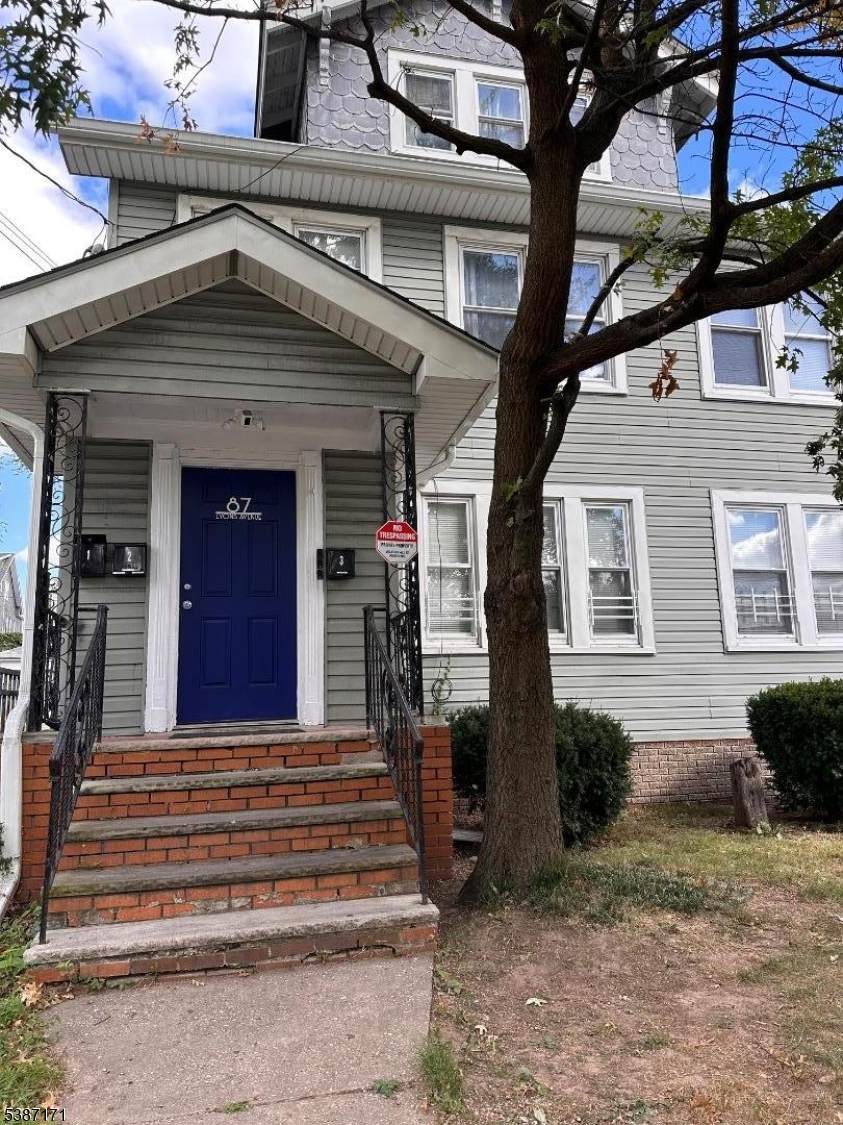 87 Lyons Ave - Photo 1