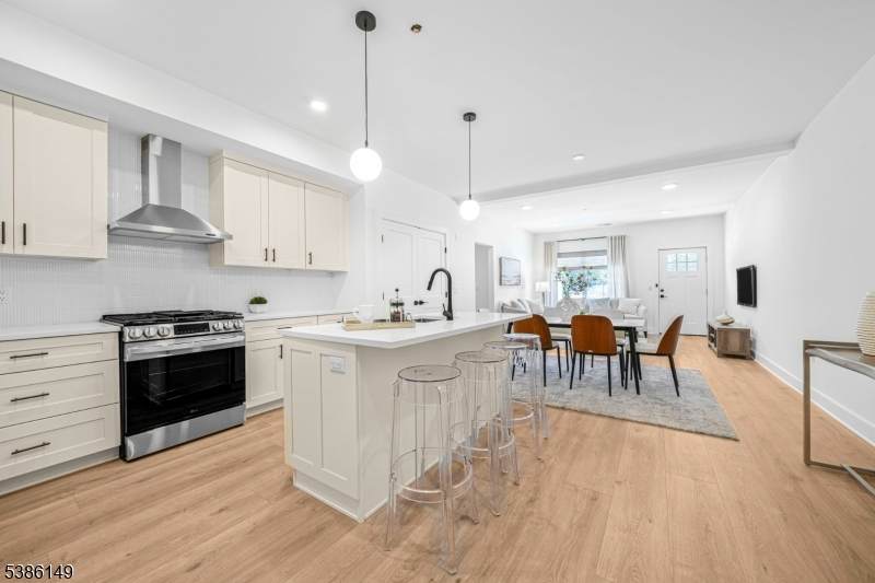 106 Encampment Ct - Photo 1