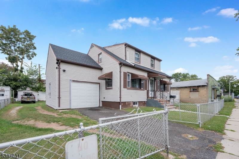 375 Amherst St - Photo 1