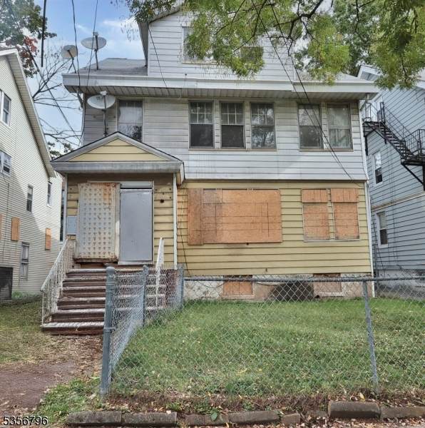 203 Hansbury Ave - Photo 1