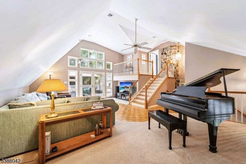 155 Glenside Trl - Photo 1