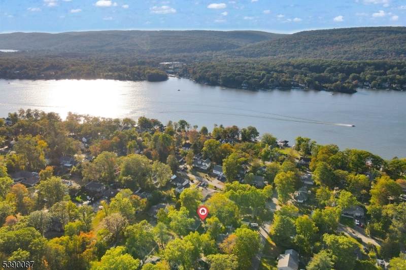 32 Wanaque Rd - Photo 1