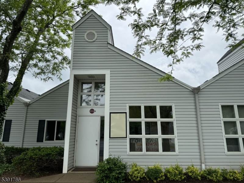 603 Omni Dr - Photo 1