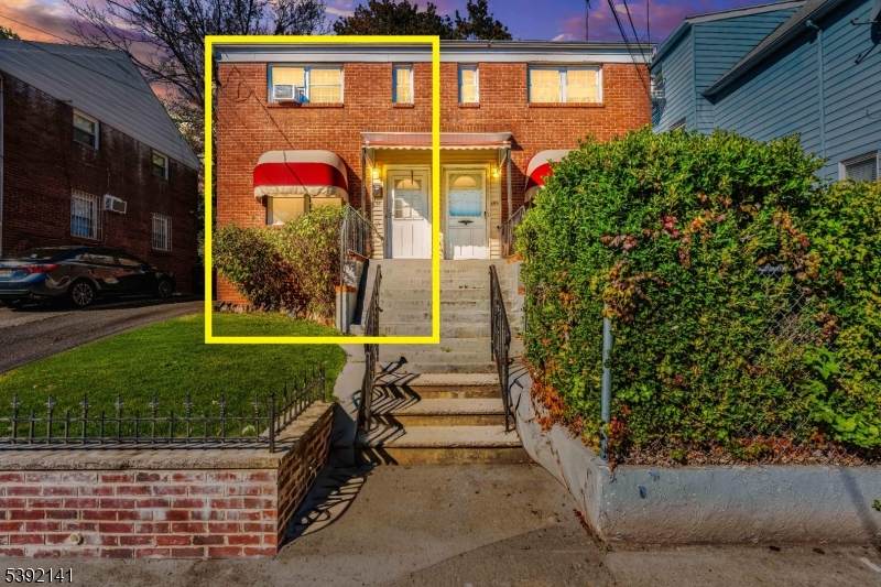 410 E 26th St - Photo 1