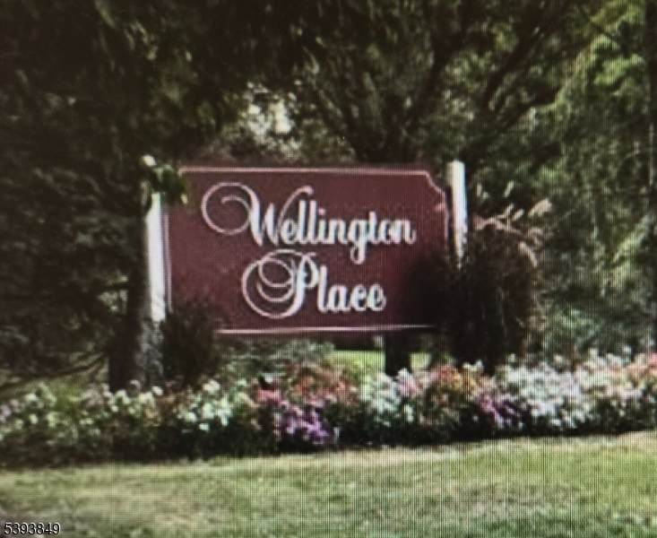 702 Wellington Pl - Photo 1