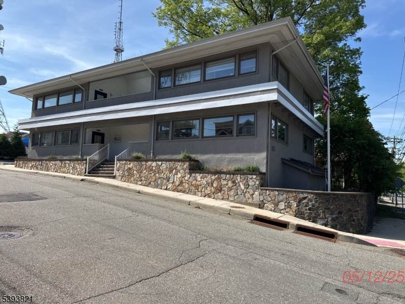 500 Prospect Ave - Photo 1