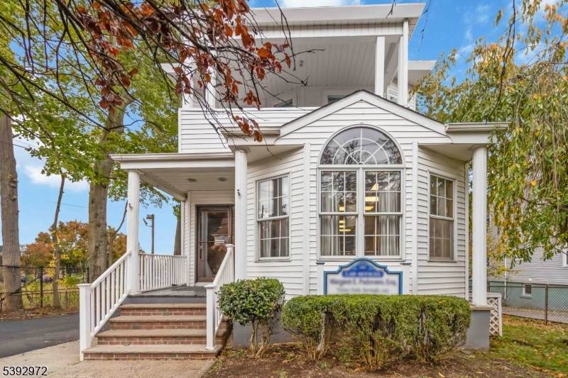 107 Main St - Photo 1