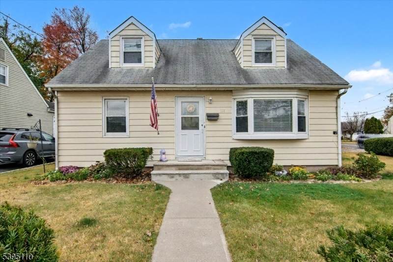 144 N Michigan Ave - Photo 1