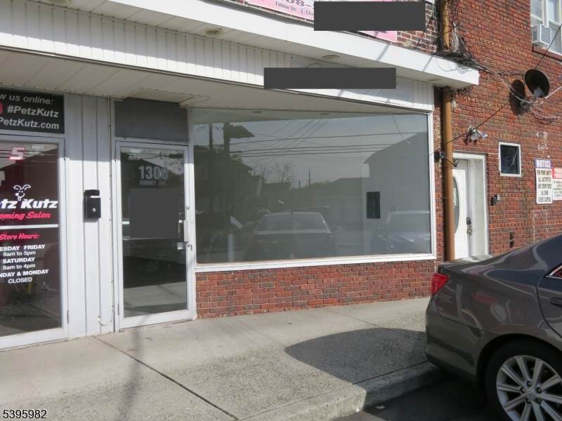 1300 Burnet Ave - Photo 1