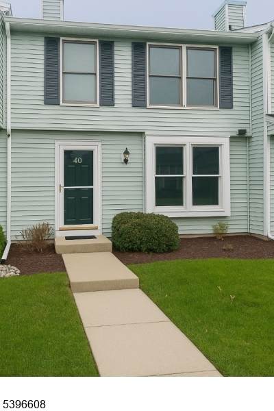 40 Constitution Way - Photo 1