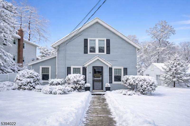 19 Forest Dr - Photo 1