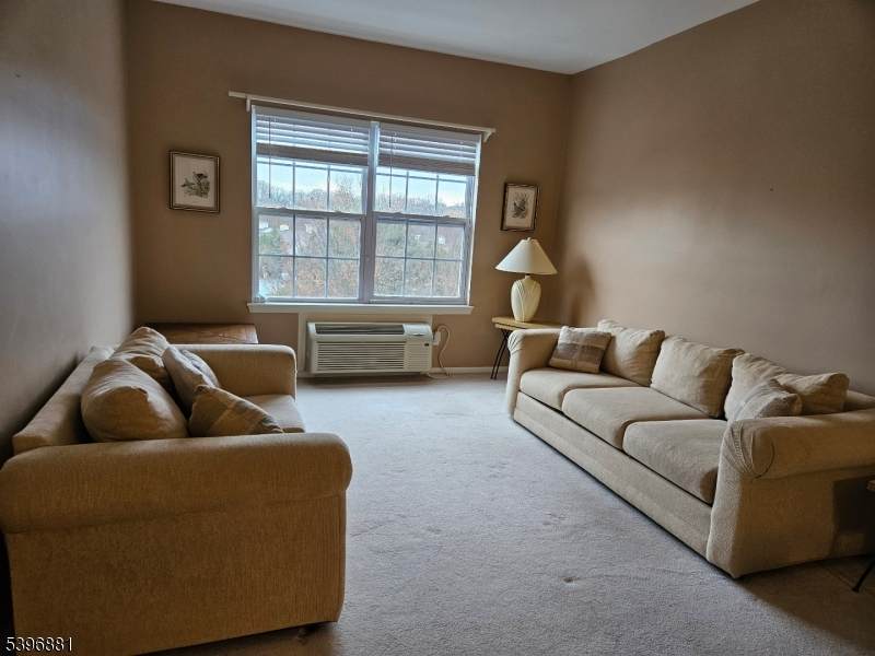 9310 Richmond Rd - Photo 1