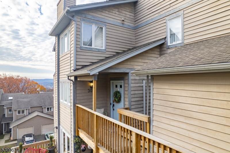 305 Heights Dr - Photo 1