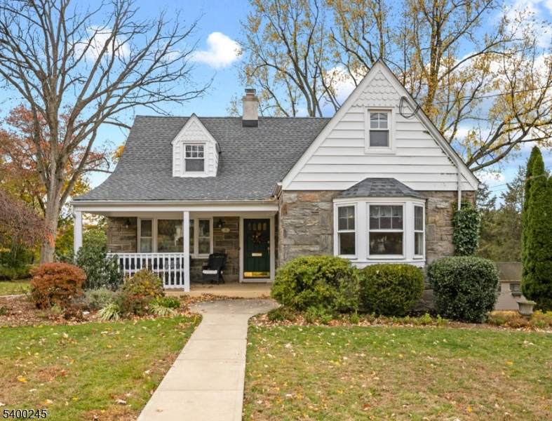 70 Highland Ave - Photo 1