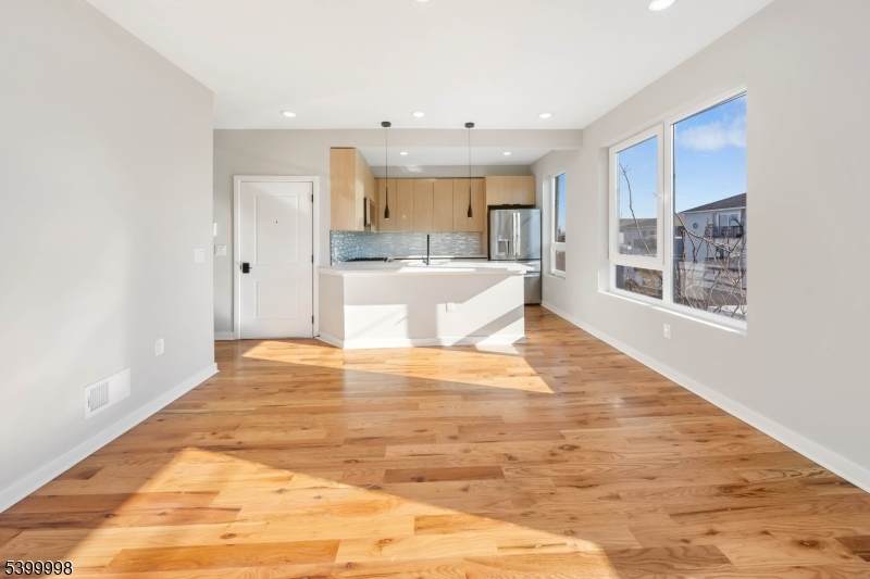 108 Fleming Ave - Photo 1