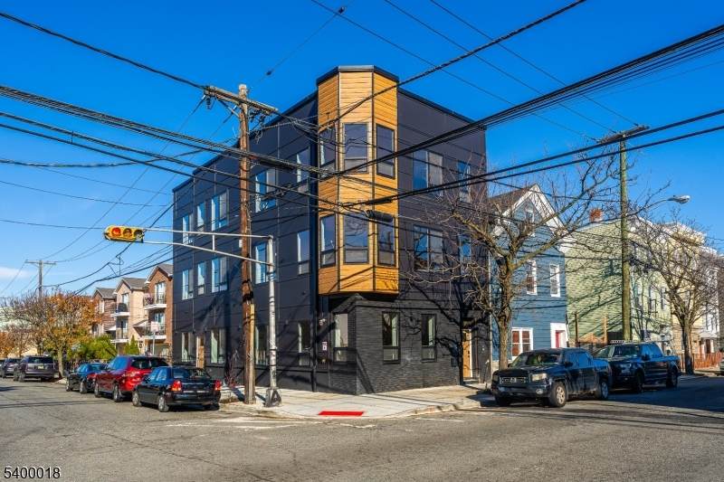 108 Fleming Ave - Photo 1