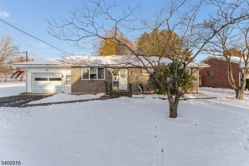 340 N Prospect St - Photo 1