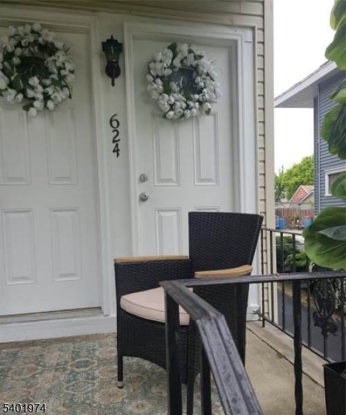 624 Madison Ave - Photo 1