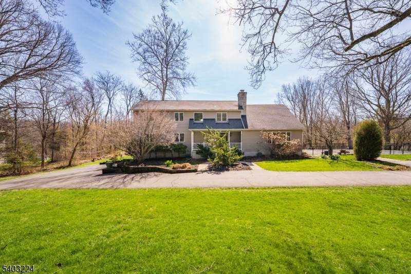 33 Ward Rd - Photo 1