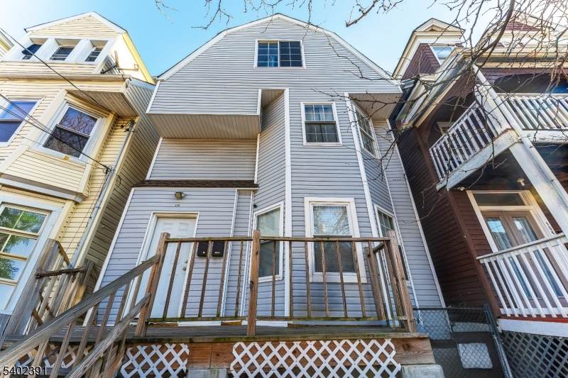 152 S 10Th St - Photo 1