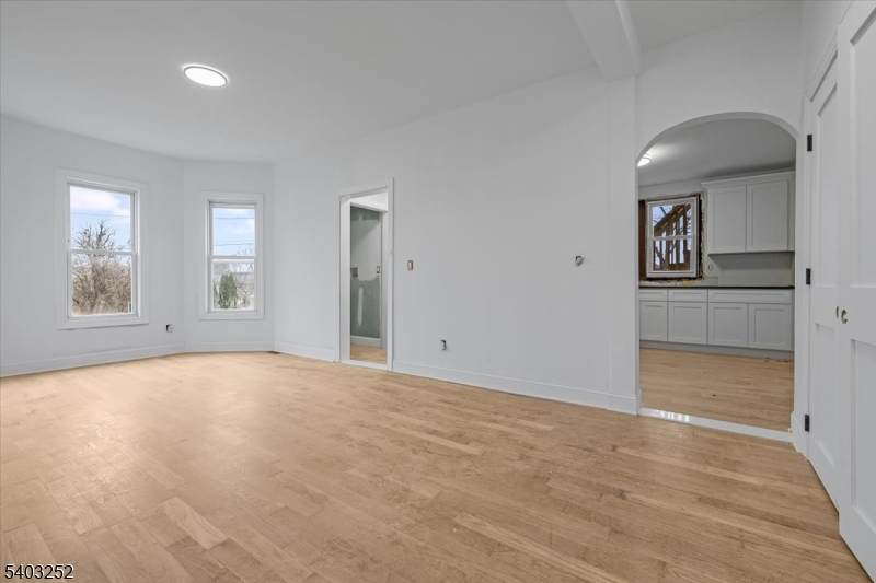 120 High St - Photo 1