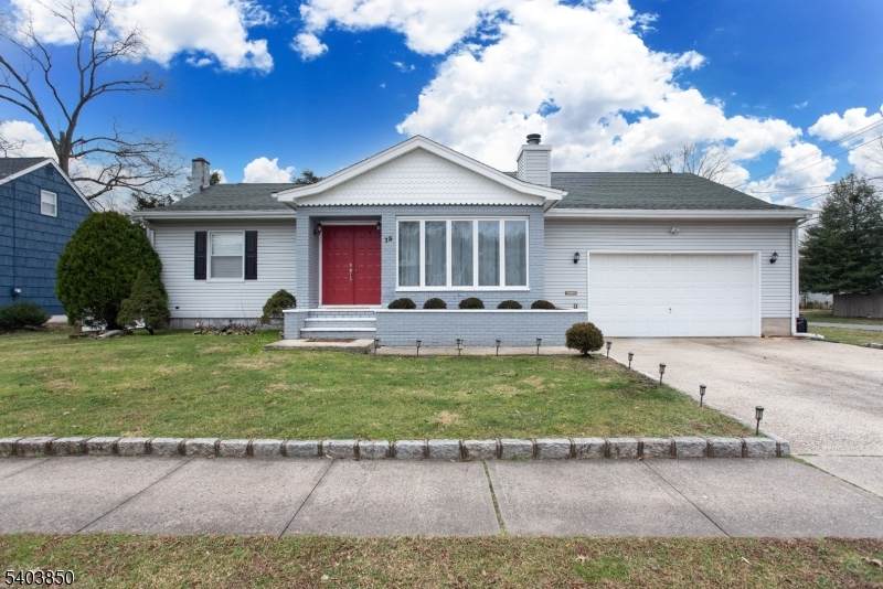 13 Park Ave - Photo 1