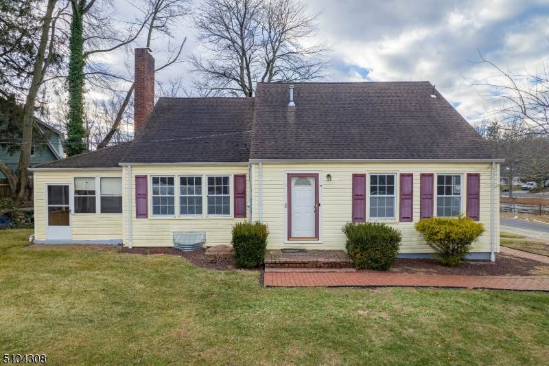 1088 S Boyd Pkwy - Photo 1