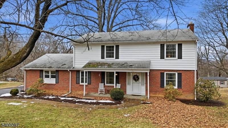 97 Skyview Dr - Photo 1