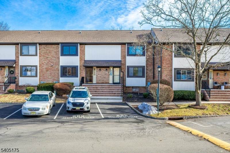 806 Robin Rd - Photo 1