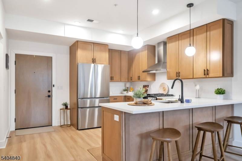 204 Encampment Ct - Photo 1