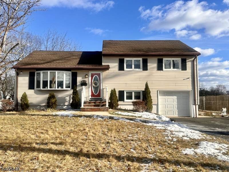 1355 Jefferson Ave - Photo 1