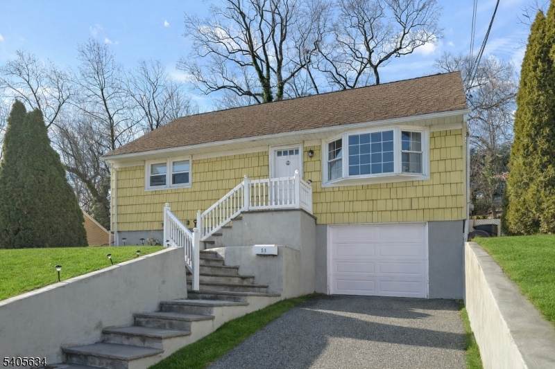 59 Susan Ct - Photo 1