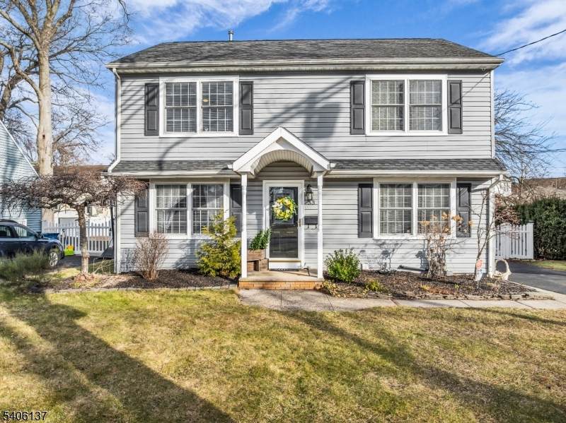 33 Cornell Dr - Photo 1