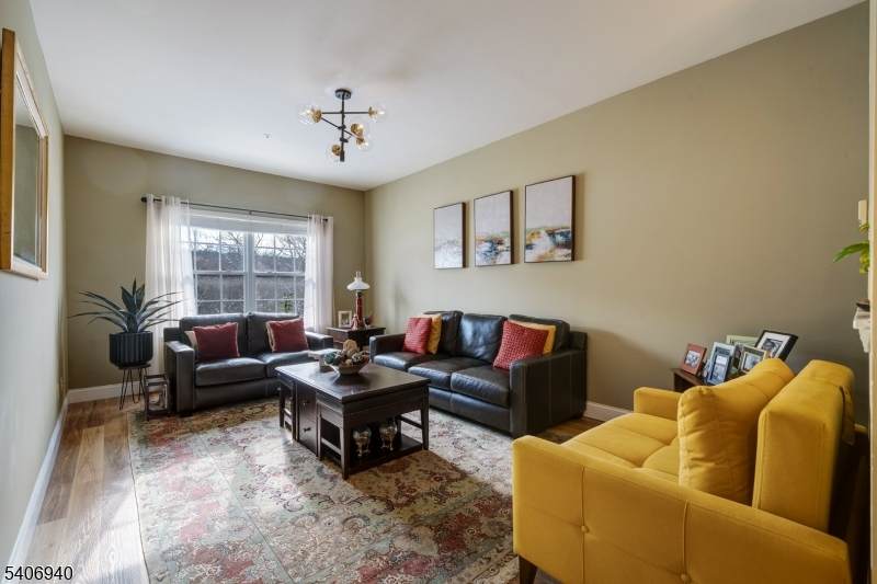 6411 Richmond Rd - Photo 1