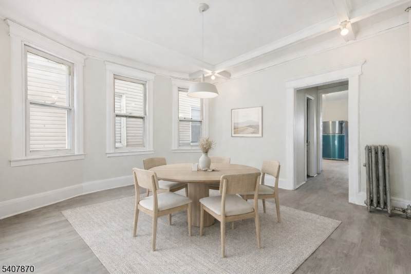 29 Cedar Ave - Photo 1