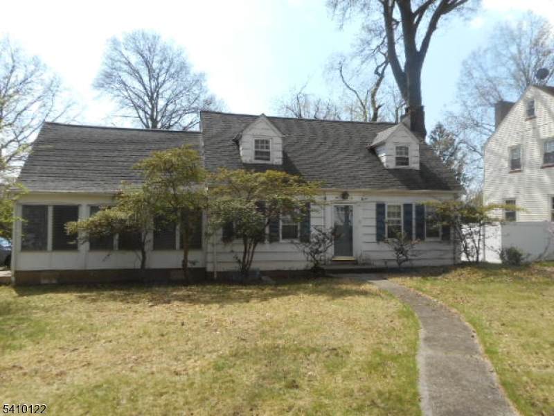 52 E Sumner Ave - Photo 1