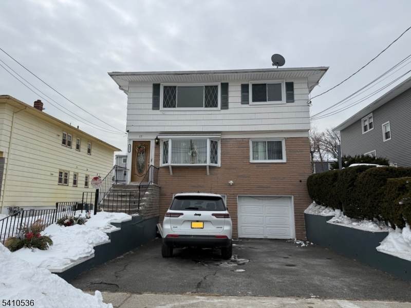 17 Daka Ct - Photo 1