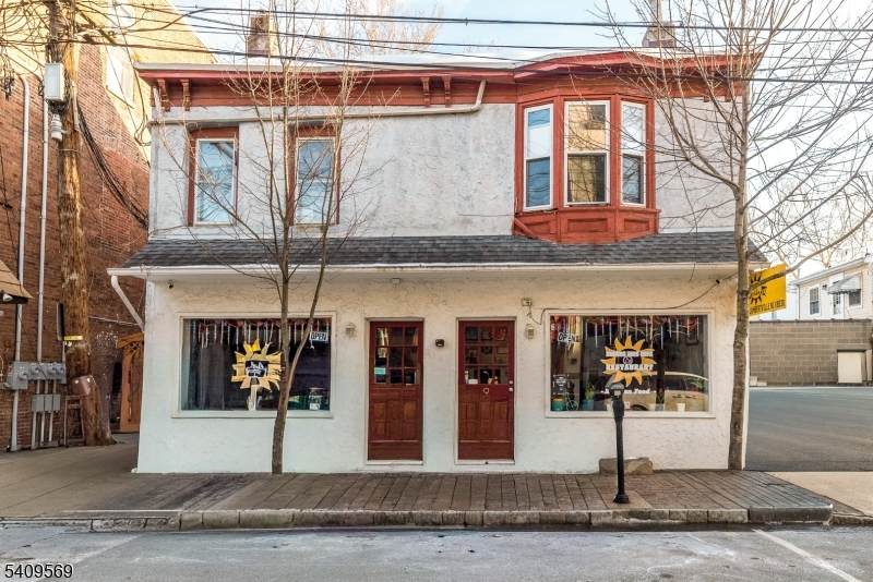 9 Church St - Photo 1