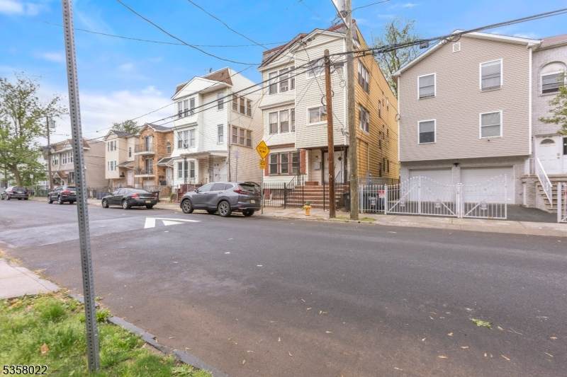 51 Schley St - Photo 1