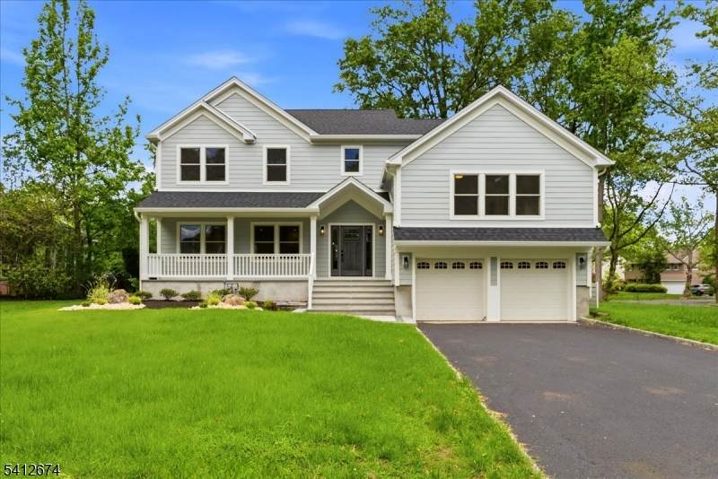 13 Oneida Dr - Photo 1