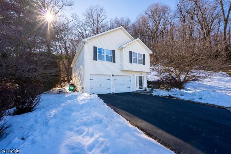 14 Jessica Ln - Photo 1