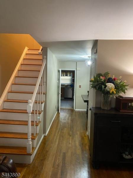 154 W Side Ave - Photo 1