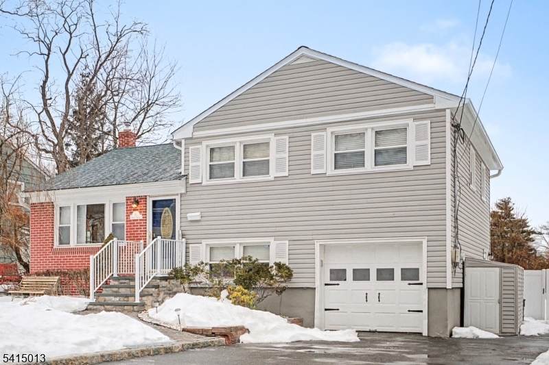 11 Terrace Ave - Photo 1