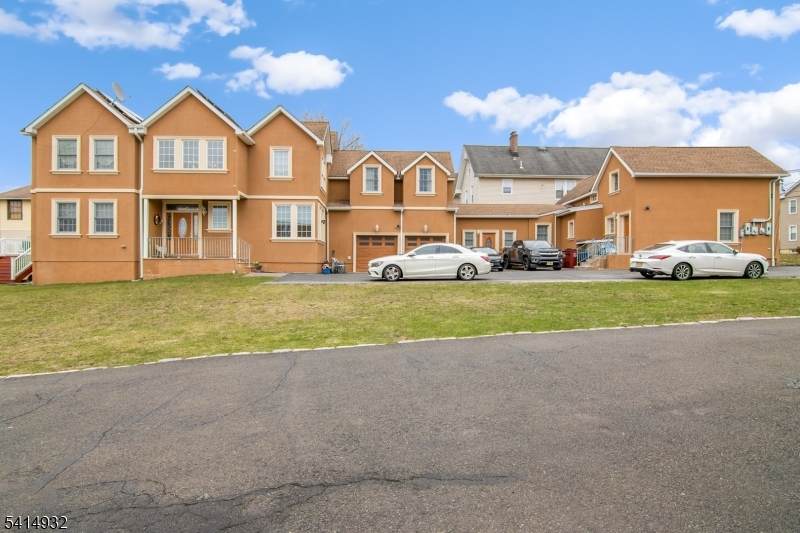 36 Harrison St - Photo 1